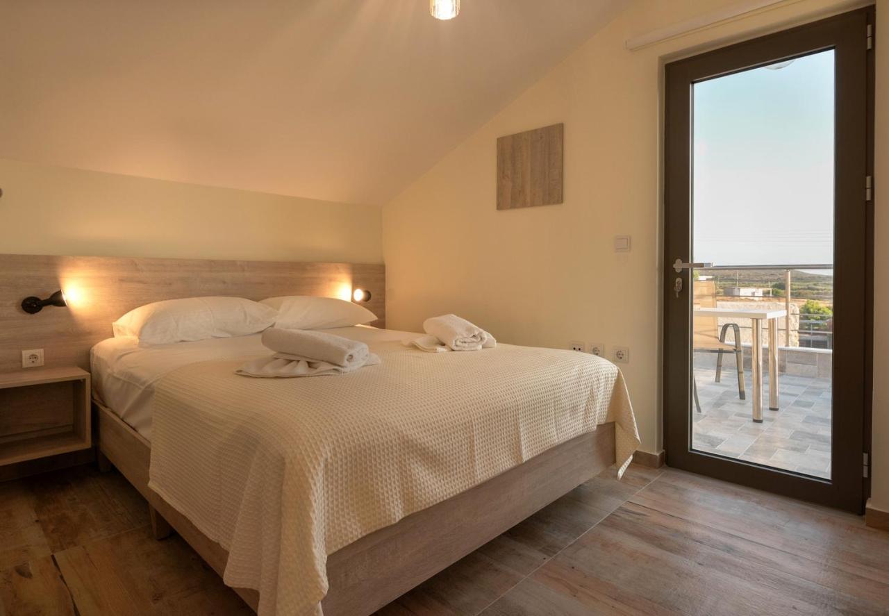 Pink Sand Villas Agios Pandeleimon  Экстерьер фото